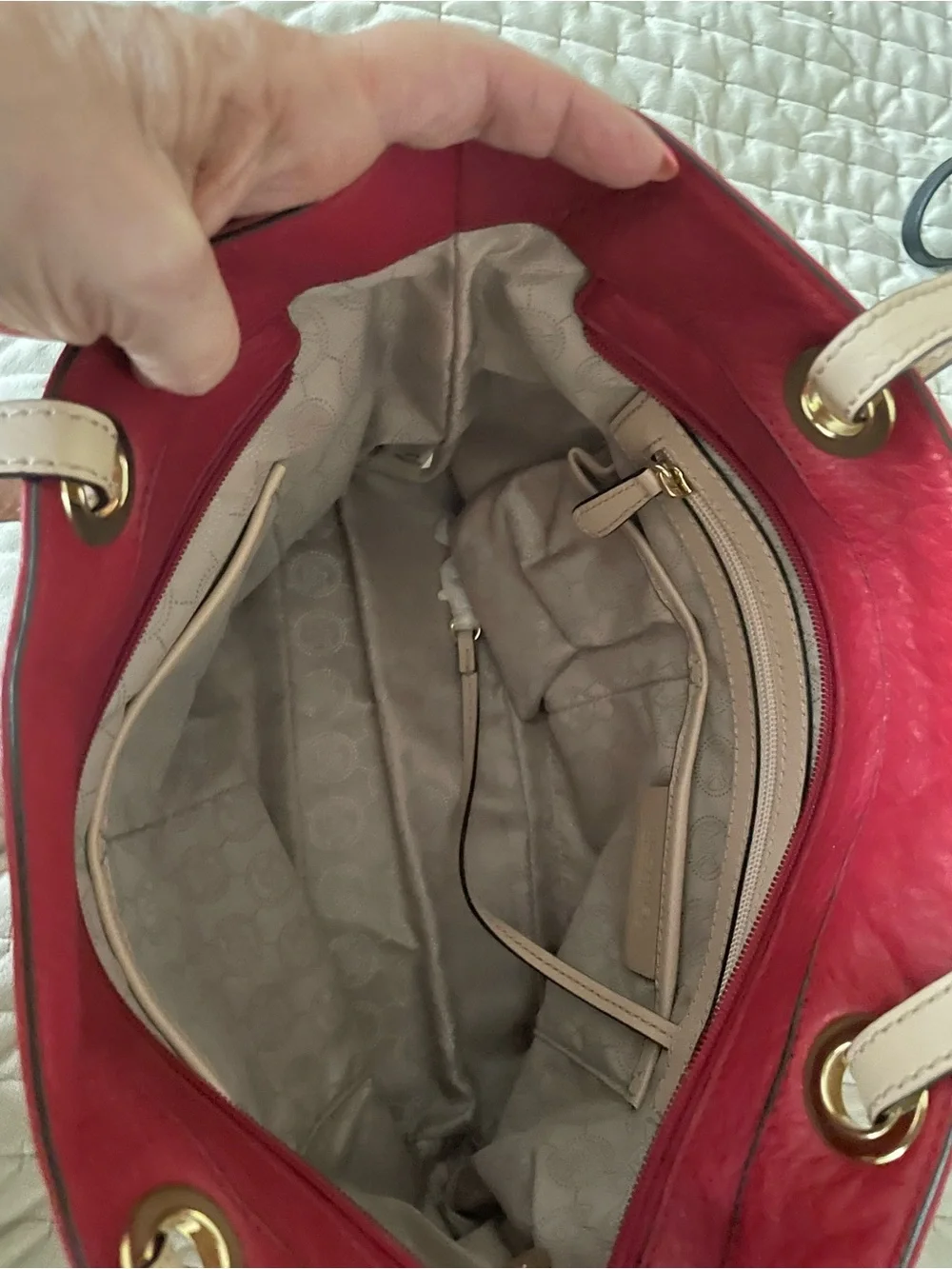 MICHAEL KORS Red Leather Tote with Beige Handles